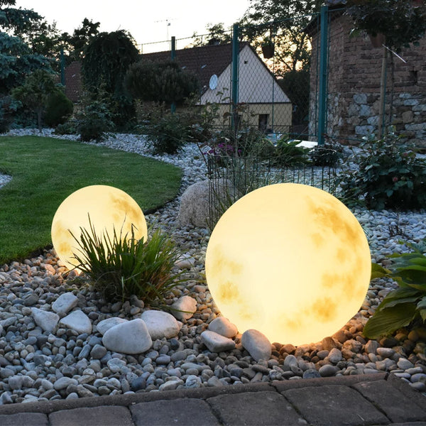 LED Garden Light - Lunaris - Moon Shape Lamp - Weather Resistant