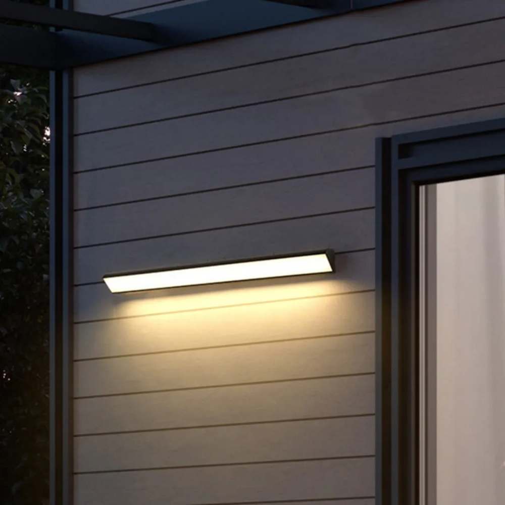 LED outdoor wall light – Luminexis – Waterproof outdoor light – Modern patio lighting