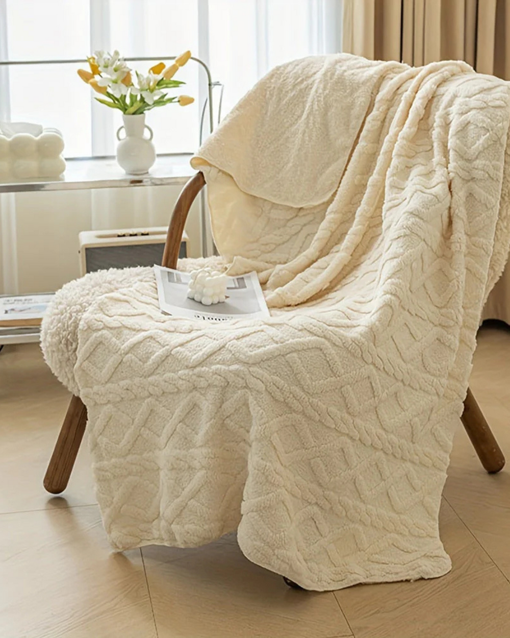 Throw Blanket - CozyNest - Ultra Soft Comfort - Minimalist Home Decor