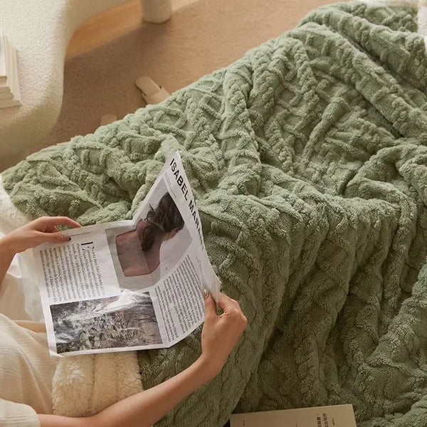 Lambswool Blanket - Snugglea - Thick Winter Fleece - Cosy Bed Throw