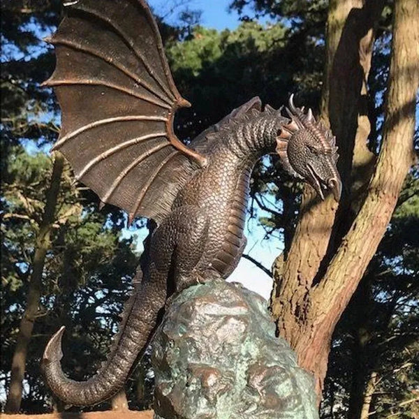 Garden Water Fountain - Drakora - Fire-Breathing Dragon - Outdoor Decor