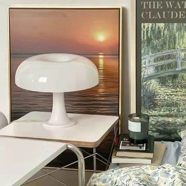 Mushroom Table Lamp – Glomira – Retro Fungi Light – Glossy Room Decor
