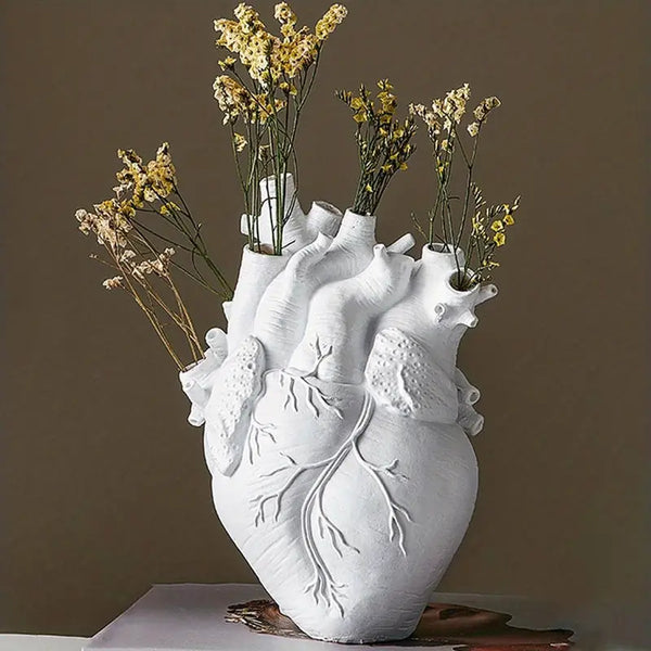 Heart Shaped Vase - Amora - Romantic Flower Display - Modern Home Decor