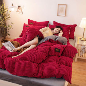 Plush Duvet Cover - PlushWarm - Soft Polyester Bedding - Cozy Winter Comfort