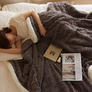 Lambswool Blanket - Snugglea - Thick Winter Fleece - Cosy Bed Throw