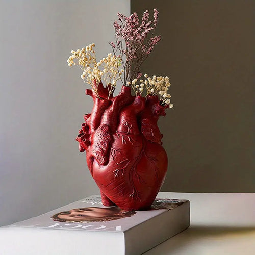Heart Shaped Vase - Amora - Romantic Flower Display - Modern Home Decor