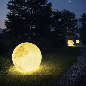 LED Garden Light - Lunaris - Moon Shape Lamp - Weather Resistant