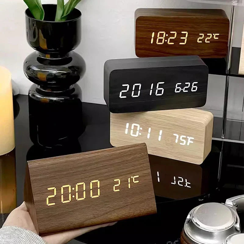Wooden LED Clock - Tempura - Digital Alarm Display - Adjustable Brightness