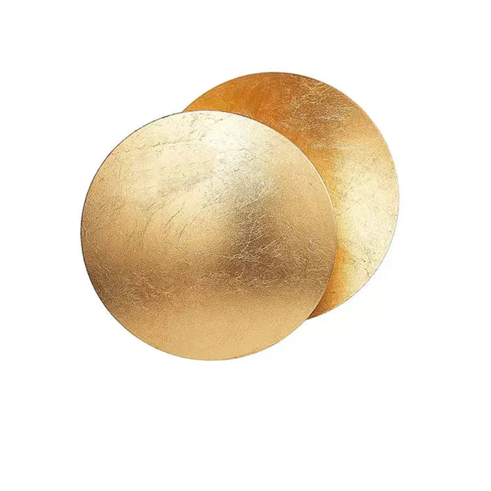 Wall Light - Lumora - Rotating Gold Design - Elegant Indoor Lighting