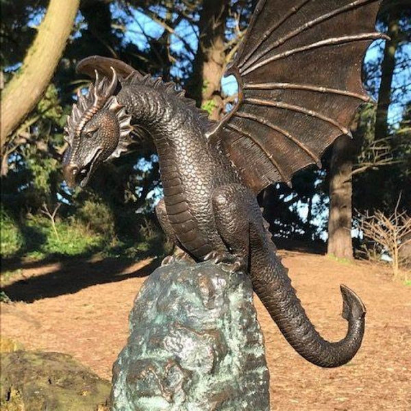 Garden Water Fountain - Drakora - Fire-Breathing Dragon - Outdoor Decor