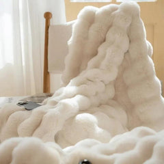 Faux Fur Blanket - Cozyra - Double Sided Throw - Luxury Bed Sofa Decor