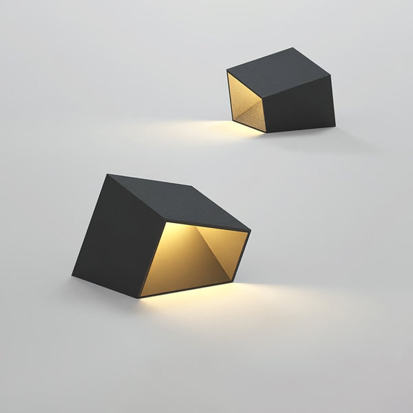 Solar Garden Light - SolaraX - Outdoor LED Floor Lamp
