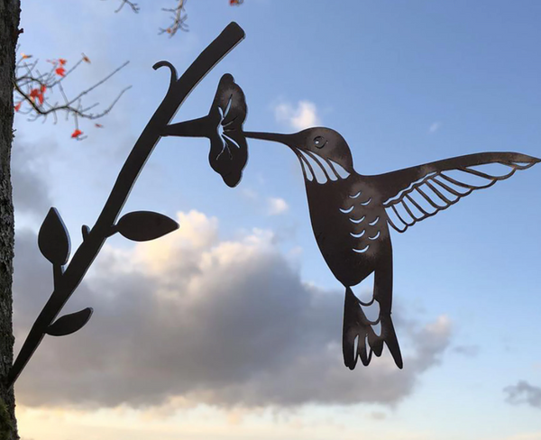 Metal Garden Birds - Aviora - Outdoor Decor - Elegant Yard Sculpture