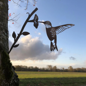 Metal Garden Birds - Aviora - Outdoor Decor - Elegant Yard Sculpture