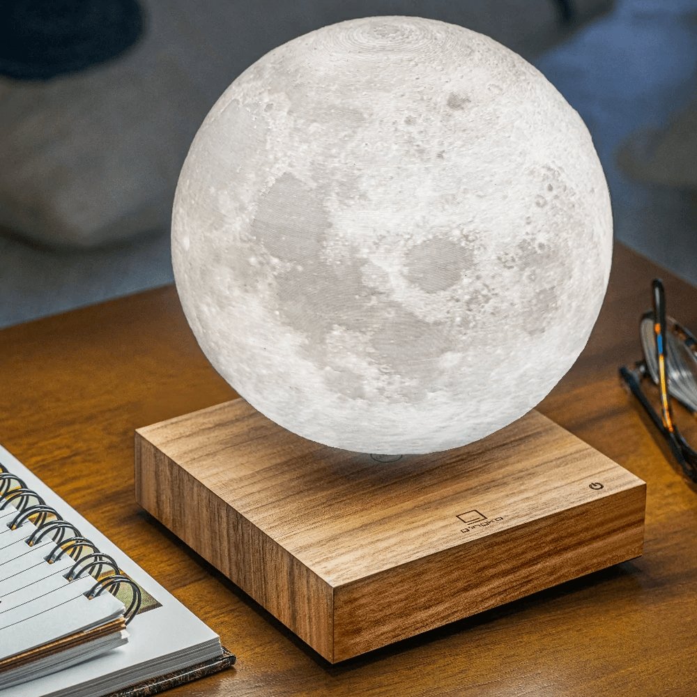 Floating Moon Lamp - Lunaris - Magnetic Levitation Light - 3D Moon Decor